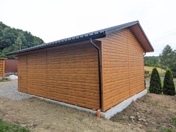 budynek gospodarczy garaż premium 5x7 z wypustem dachu, podbitką, blacha T-35, okno 80x60 - obrazek 4